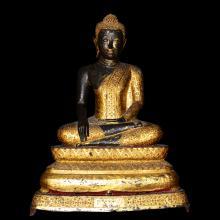 Grand bouddha en bronze dor